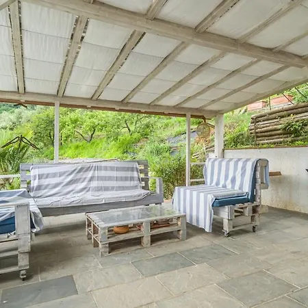 La Pescosa, Terre Marine Villa