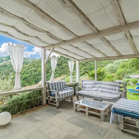 Villa La Pescosa, Terre Marine Isola (Liguria)